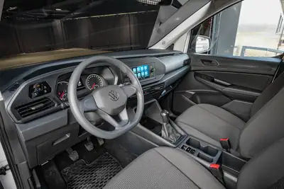 VW Caddy Cargo 2.0 TDI Maxi — Utilitaire fiable, faible kilométrage et garantie constructeur — Thumbnail 12