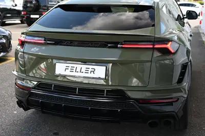 Lamborghini Urus S E-Gear — SUV haute performance 666 ch, couleur exclusive Verde Turbine — Thumbnail 8
