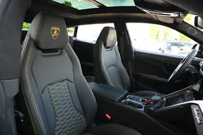 Lamborghini Urus S E-Gear — SUV haute performance 666 ch, couleur exclusive Verde Turbine — Thumbnail 24