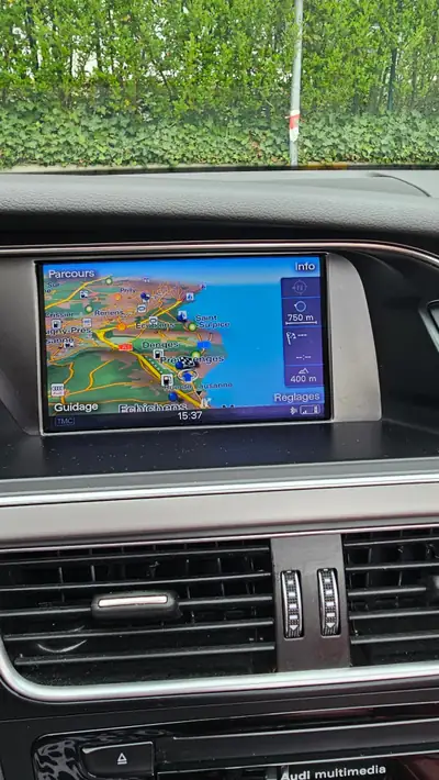 Audi A5 Cabriolet 2.0 TFSI Quattro — Élégance décapotable, 80'000 km seulement — Thumbnail 10