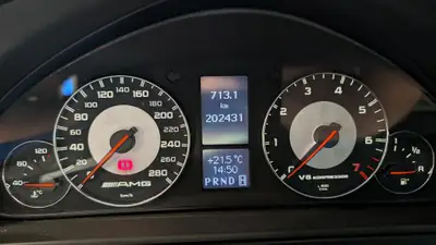 Mercedes-Benz G 55 AMG — Le légendaire SUV haute performance de 2008 — cruscotto