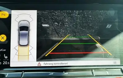 Audi A6 Avant 40 TDI Design quattro — Break premium diesel, toit panoramique et technologie HEAD-UP — Thumbnail 9