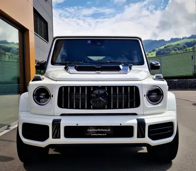 Mercedes-Benz G 63 AMG — SUV légendaire 584 ch, entretien gratuit inclus — rear view