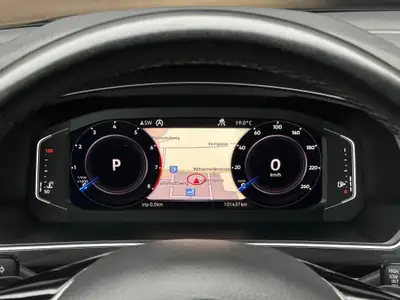 VW Tiguan Allspace 2.0 TSI Highline 4Motion — SUV 7 places, tout-terrain fiable — Miniature 17