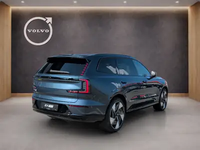 Volvo EX90 Twin Performance Ultra AWD — SUV électrique 7 places, 516 ch, quasi neuf — tableau de bord