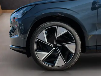Volvo EX90 Twin Performance Ultra AWD — SUV électrique 7 places, 516 ch, quasi neuf — Miniature 9