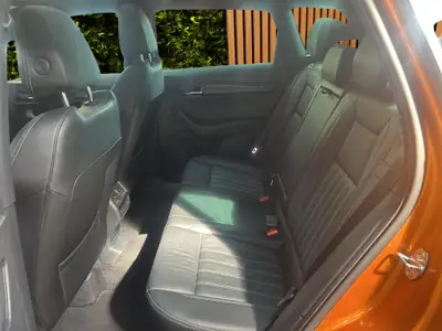 Skoda Karoq 2.0 TSI SportLine 4x4 — SUV polyvalent, moteur 190 ch et transmission DSG — Miniatura 10