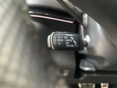 Skoda Karoq 2.0 TSI SportLine 4x4 — SUV polyvalent, moteur 190 ch et transmission DSG — Miniatura 20