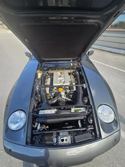 Porsche 928 S4 — Coupé sportif de légende, fraîchement homologué vétéran — dettaglio