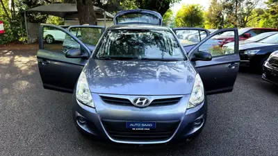 Hyundai i20 1.2 Comfort — Citadine fiable, 34'000 km seulement — Miniature 15