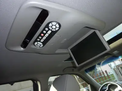 Honda Pilot Touring 2011 — SUV 7 places robuste, 60'000 km, pneus neufs — détail