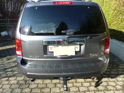 Honda Pilot Touring 2011 — SUV 7 places robuste, 60'000 km, pneus neufs — Miniature 15