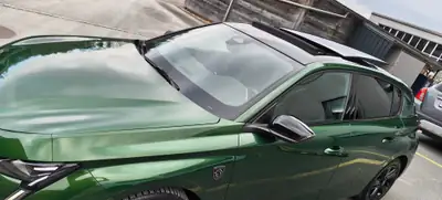 Peugeot 308 1.2 PureTech GT — Élégance verte, 75000 km, équipement premium — Miniature 7