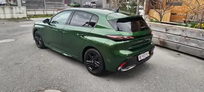 Peugeot 308 1.2 PureTech GT — Élégance verte, 75000 km, équipement premium — Miniature 15