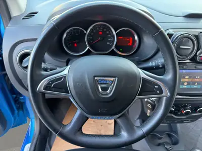 Dacia Lodgy 1.2 T Stepway 7 places — Monospace familial robuste, sans accident — Thumbnail 10
