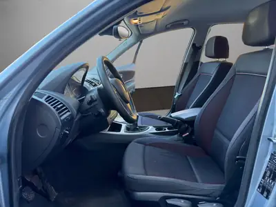 BMW 116i — Compacte urbaine fiable, entretien suivi, sans sinistre — Thumbnail 9
