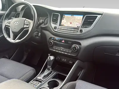 Hyundai Tucson 1.6 TGDI Vertex 4WD — SUV robuste, 4 roues motrices, expertise du jour — Thumbnail 13
