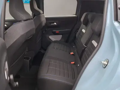 Citroën C3 1.2 Turbo Plus — Citadine pétillante, motorisation dynamique et design bleu métallisé — Miniatur 10