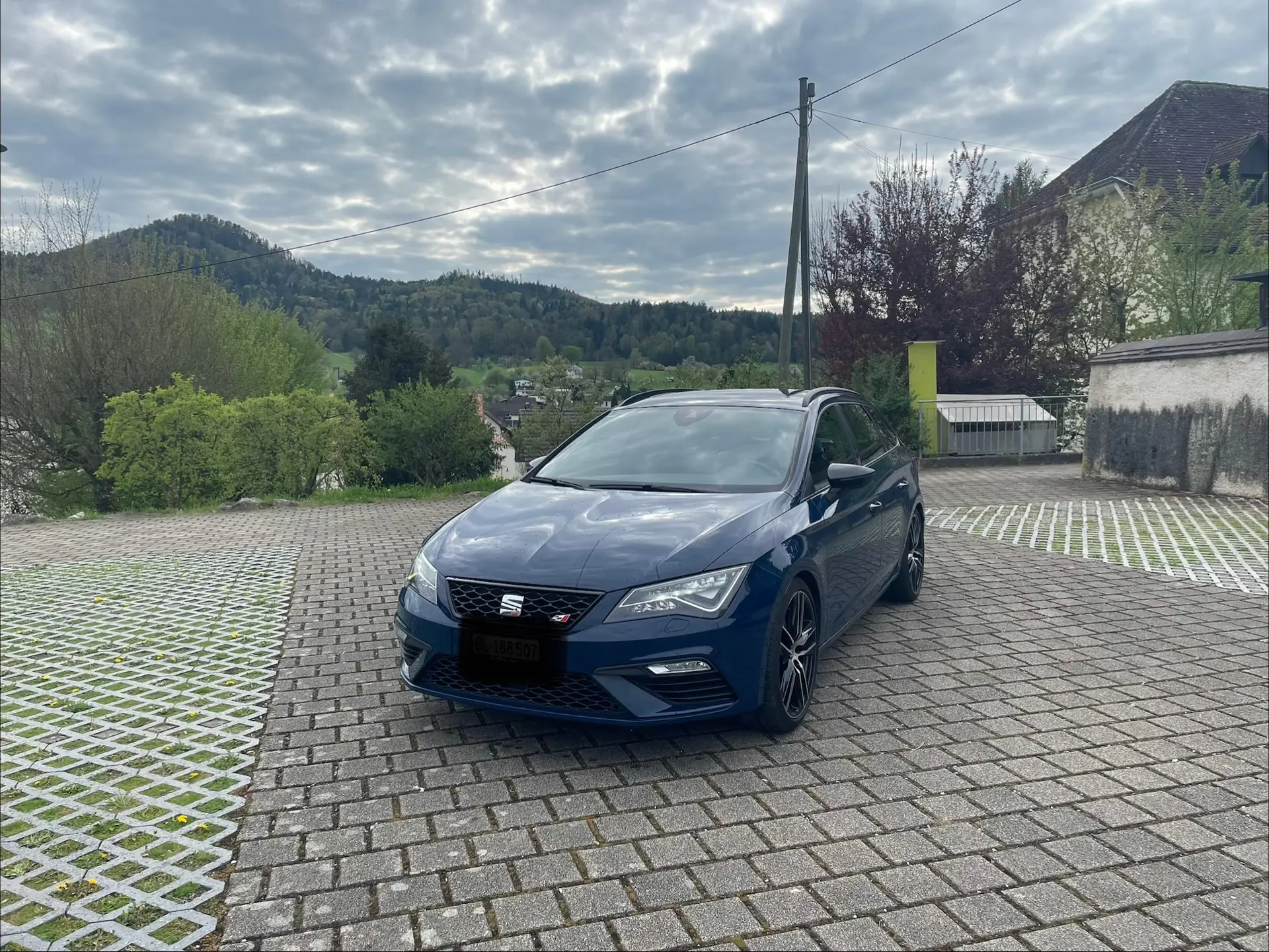 SEAT Leon 2018 occasion Wahlen b. Laufen — 2