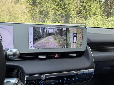 Hyundai Ioniq 5 77 kWh — Électrique haute performance, 16 500 km seulement — Thumbnail 9