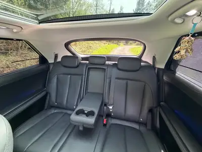 Hyundai Ioniq 5 77 kWh — Électrique haute performance, 16 500 km seulement — Thumbnail 11