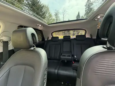 Hyundai Ioniq 5 77 kWh — Électrique haute performance, 16 500 km seulement — Thumbnail 13