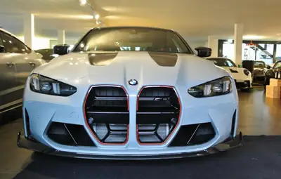 BMW M4 CS Coupé 2026 — Performance extrême, 551 ch et finitions carbone — Thumbnail 11