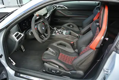 BMW M4 CS Coupé 2026 — Performance extrême, 551 ch et finitions carbone — Thumbnail 14
