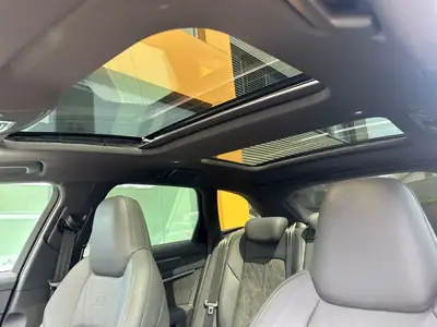 Audi RS6 Avant 4.0 V8 TFSI — Performance extrême, 39 900 km seulement — Thumbnail 12