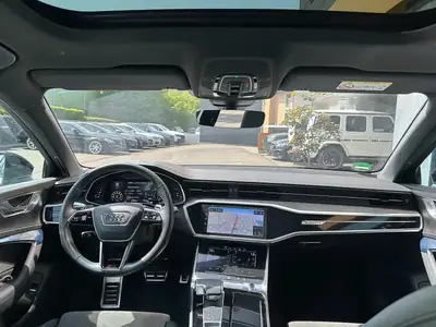 Audi RS6 Avant 4.0 V8 TFSI — Performance extrême, 39 900 km seulement — Thumbnail 11