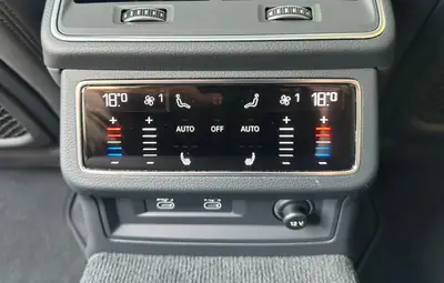Audi RS6 Avant 4.0 V8 TFSI — Performance extrême, 39 900 km seulement — Thumbnail 13