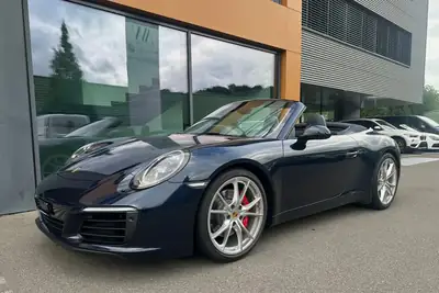 Porsche 911 Cabriolet 3.0 Carrera S PDK — Décapotable sportive 420 ch, 53 900 km — vue extérieure