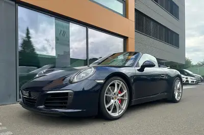 Porsche 911 Cabriolet 3.0 Carrera S PDK — Décapotable sportive 420 ch, 53 900 km — Miniature 12