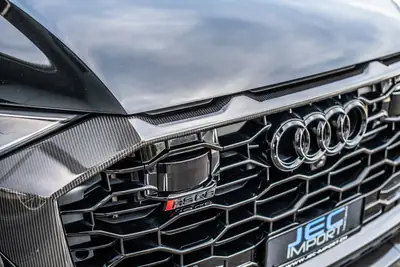 Audi RSQ8 quattro Full Carbone — SUV haute performance, 600 ch, première main — Thumbnail 24