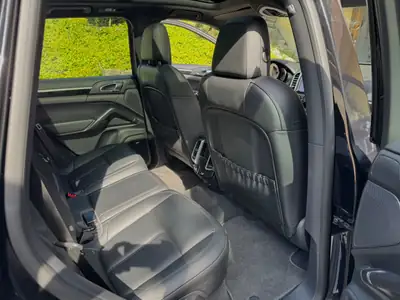 Porsche Cayenne S Diesel — SUV prestige 382 ch, sans sinistre, boîte automatique — Miniatur 9