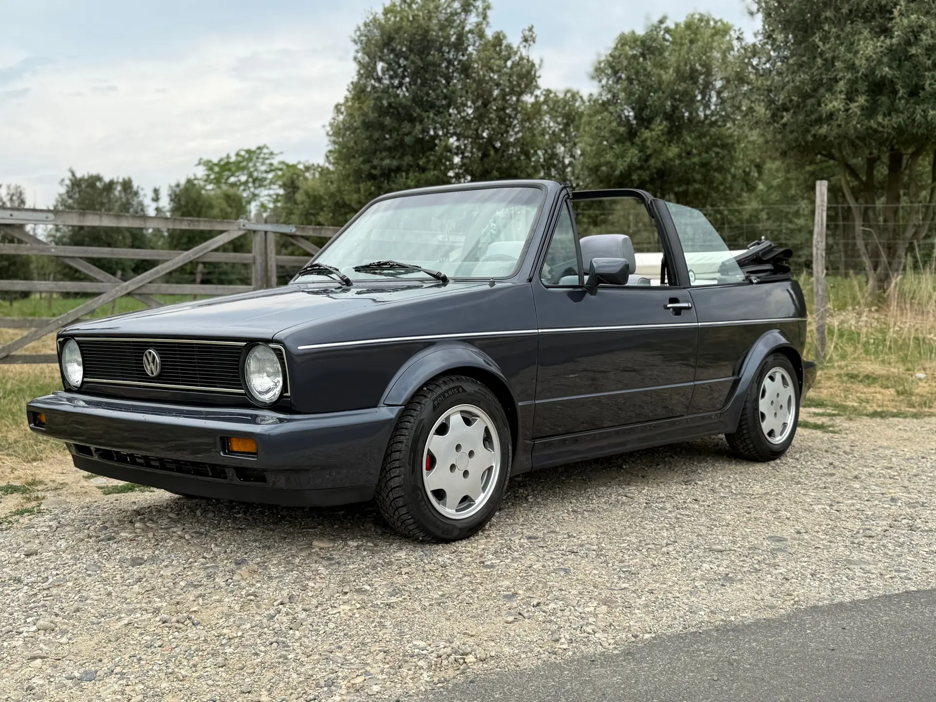 VW Golf Cabriolet 1989 — Classique emblématique, 114'000 km, sans sinistre