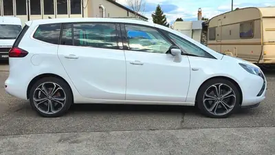 Opel Zafira Tourer 2.0 CDTi — Monospace 7 places, diesel automatique, équipement premium — détail