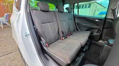 Opel Zafira Tourer 2.0 CDTi — Monospace 7 places, diesel automatique, équipement premium — Miniature 12