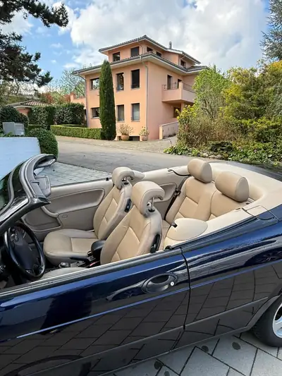 SAAB 9-3 Cabrio 2.3i — Cabriolet rétro sportif, toit neuf 2025, histoire garantie — Heckansicht