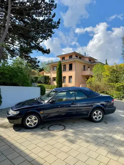 SAAB 9-3 Cabrio 2.3i — Cabriolet rétro sportif, toit neuf 2025, histoire garantie — Armaturenbrett