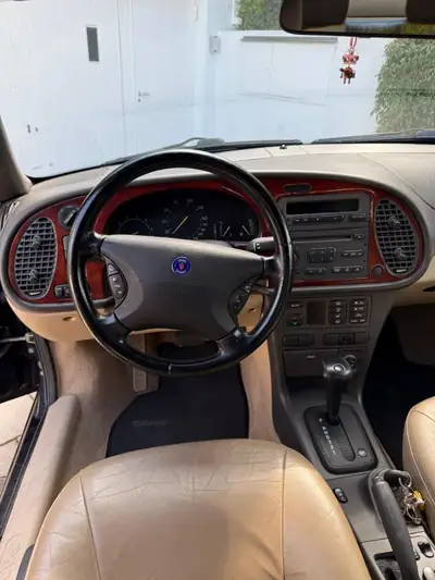 SAAB 9-3 Cabrio 2.3i — Cabriolet rétro sportif, toit neuf 2025, histoire garantie — Miniatur 7