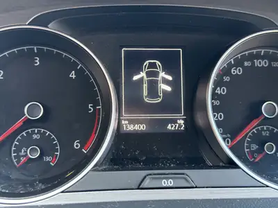 VW Golf 1.6 TDI Comfortline 4Motion — Diesel robuste, transmission intégrale, sans accident — Miniature 11