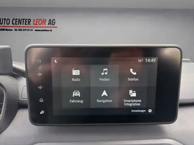 Dacia Jogger HEV 140 Extreme+ — Monospace hybride 7 places, consommation ultramodérée — Thumbnail 15