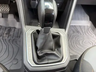 Dacia Jogger HEV 140 Extreme+ — Monospace hybride 7 places, consommation ultramodérée — Thumbnail 24