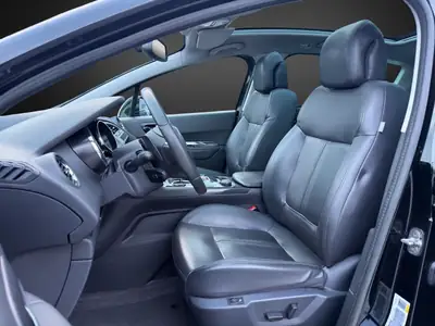 Peugeot 3008 Hybrid4 2.0 HDi — SUV hybride diesel performant, service récent — Thumbnail 7