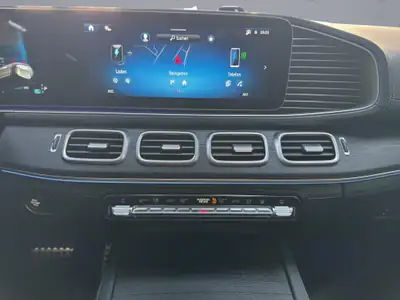 Mercedes-Benz GLE 53 AMG Hybrid EQ — SUV haute performance, 544 ch et hybride rechargeable — Miniature 15