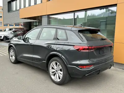 Audi Q6 e-tron Quattro — SUV électrique haute performance, 17'000 km seulement — interior