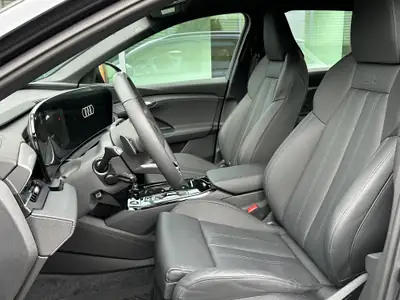 Audi Q6 e-tron Quattro — SUV électrique haute performance, 17'000 km seulement — detail