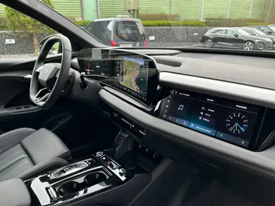 Audi Q6 e-tron Quattro — SUV électrique haute performance, 17'000 km seulement — Thumbnail 14