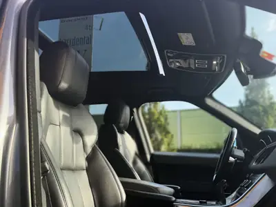 Range Rover Sport 3.0 SDV6 HSE Dynamic — SUV prestige diesel, 292 ch et équipements premium — detail